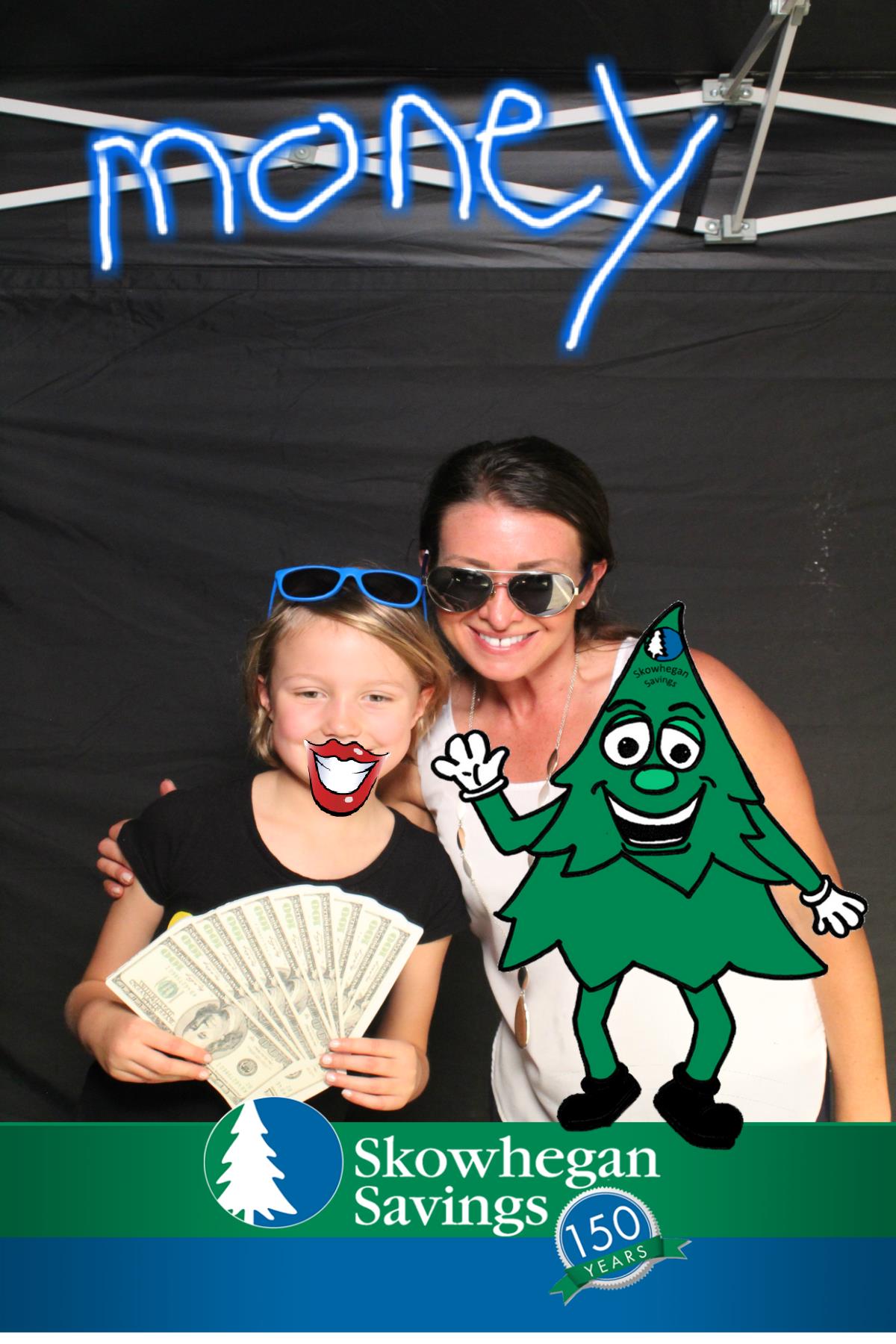 Skowhegan Savings Bank Norridgewock | View more photos from the event at gallery.mainemagicmirror.com/u/MaineMagicMirror/Skowhegan-Savings-Bank-Norridgewock